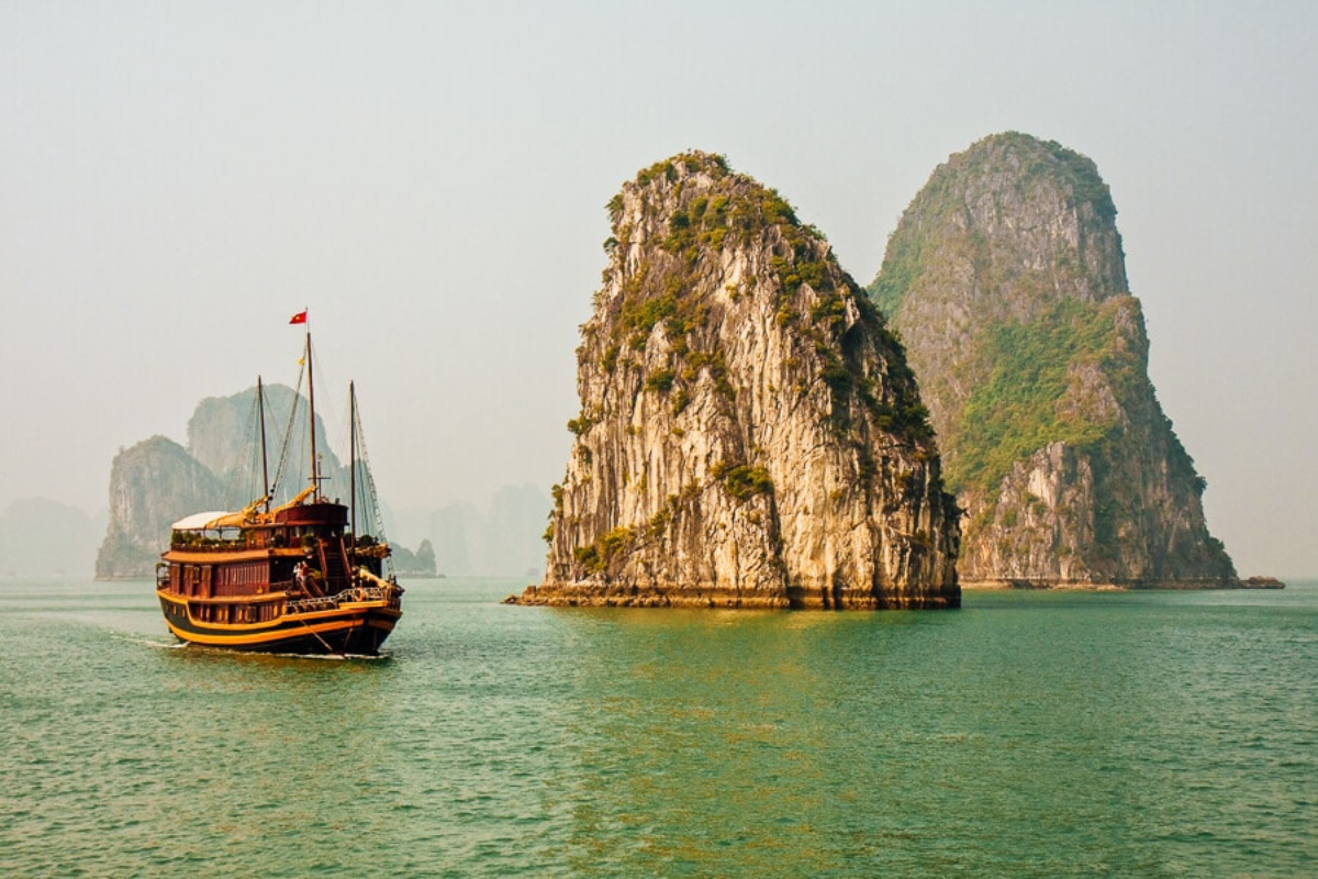 Ha Long Bay