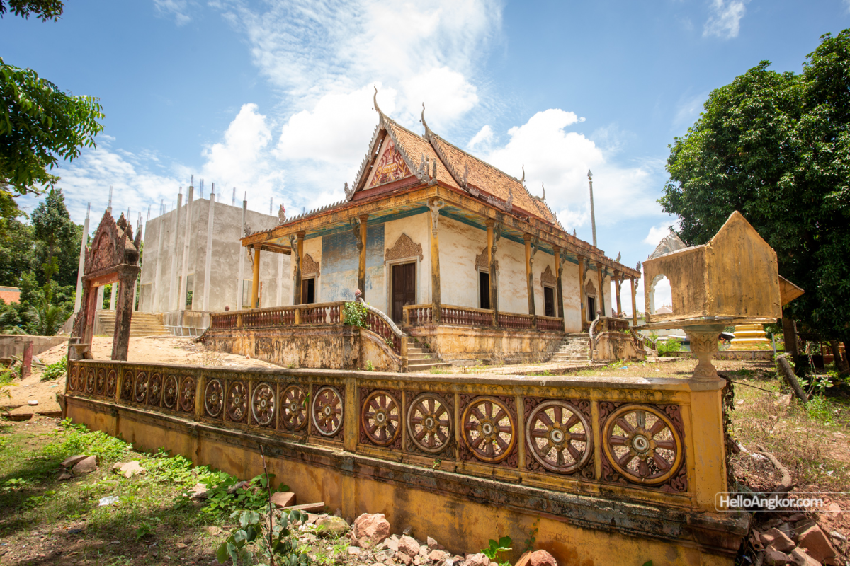 Wat Rokar Kandal - World Mate Travel