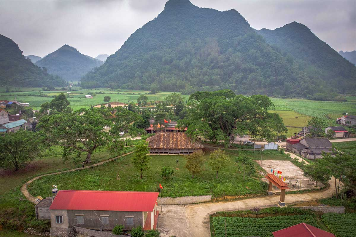 Nong Luc Communal House