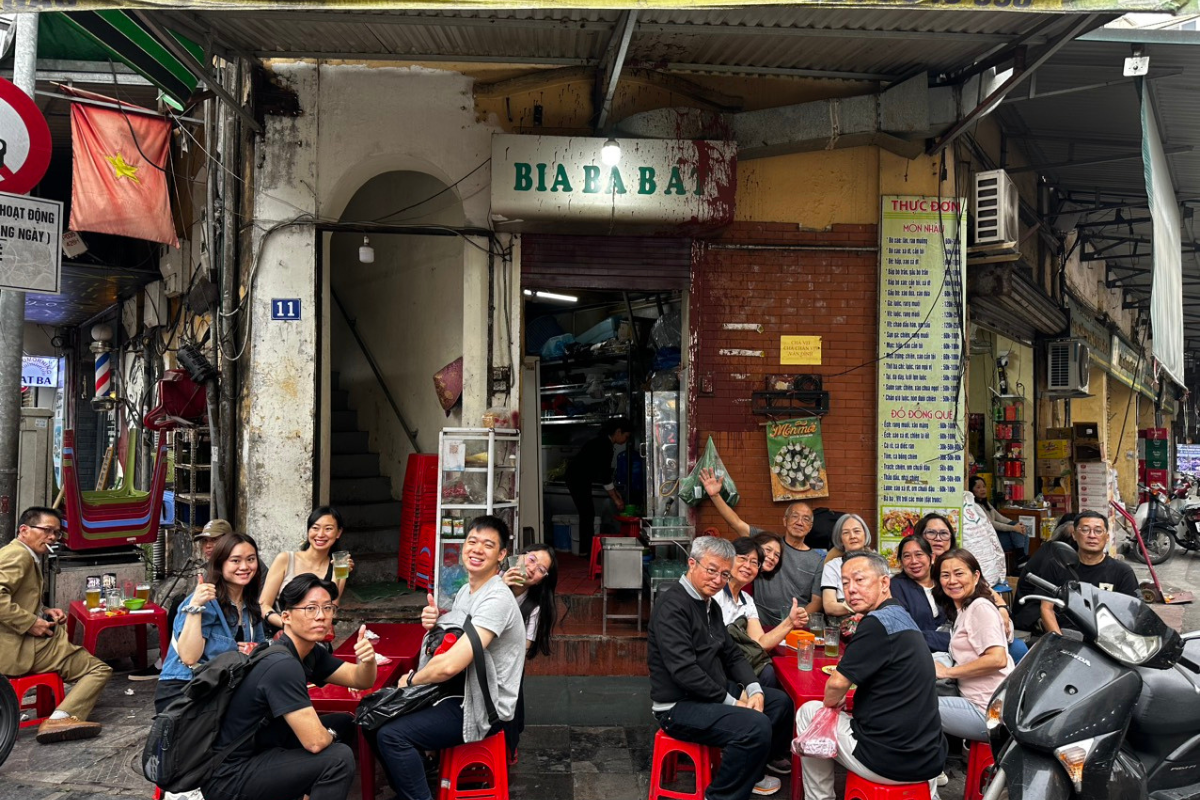 hanoi guide street food tour