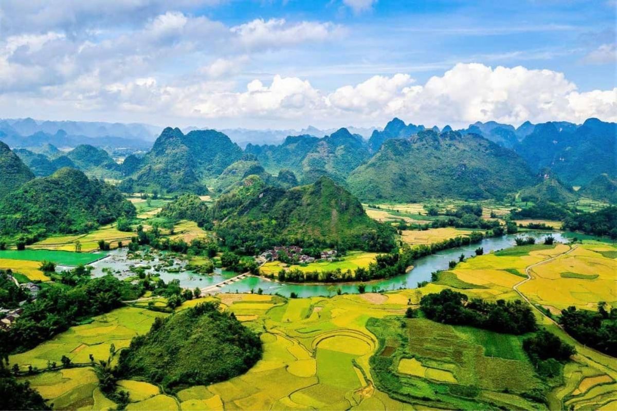 Cao Bang Weather Highlights Nam Phong Valley 