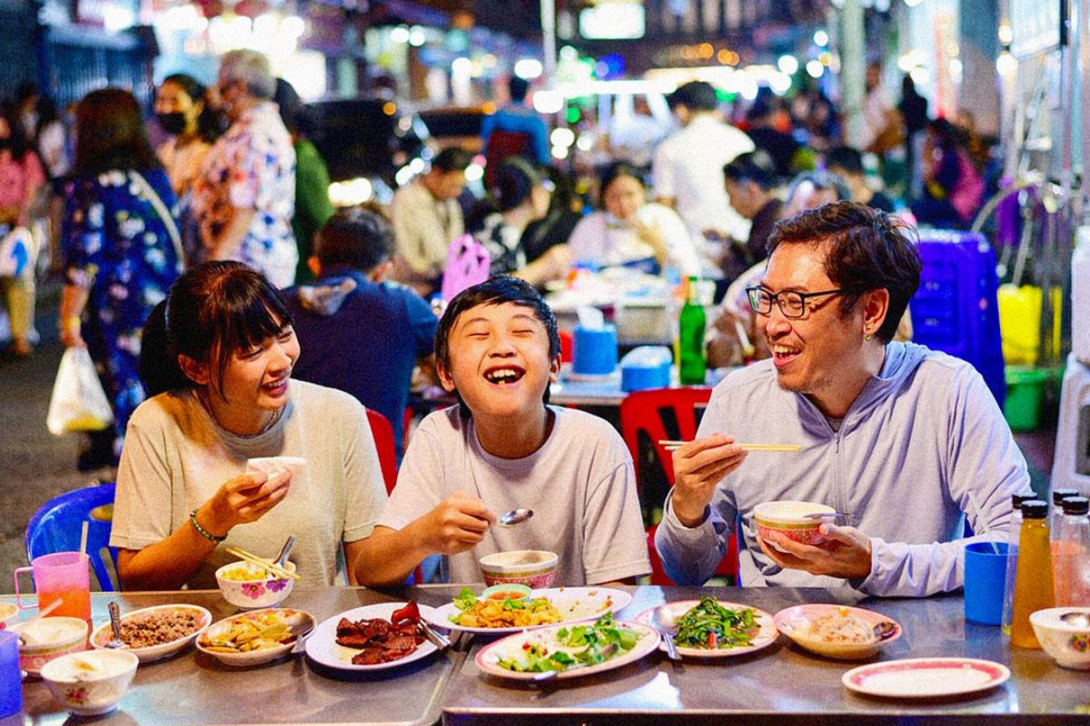 Halal street food in Hanoi