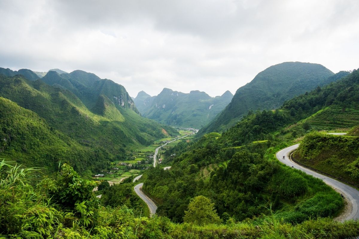 7D6N Hagiang - Du Gia - Meo Vac - Cao Bang - Ban Gioc Waterfall Tour