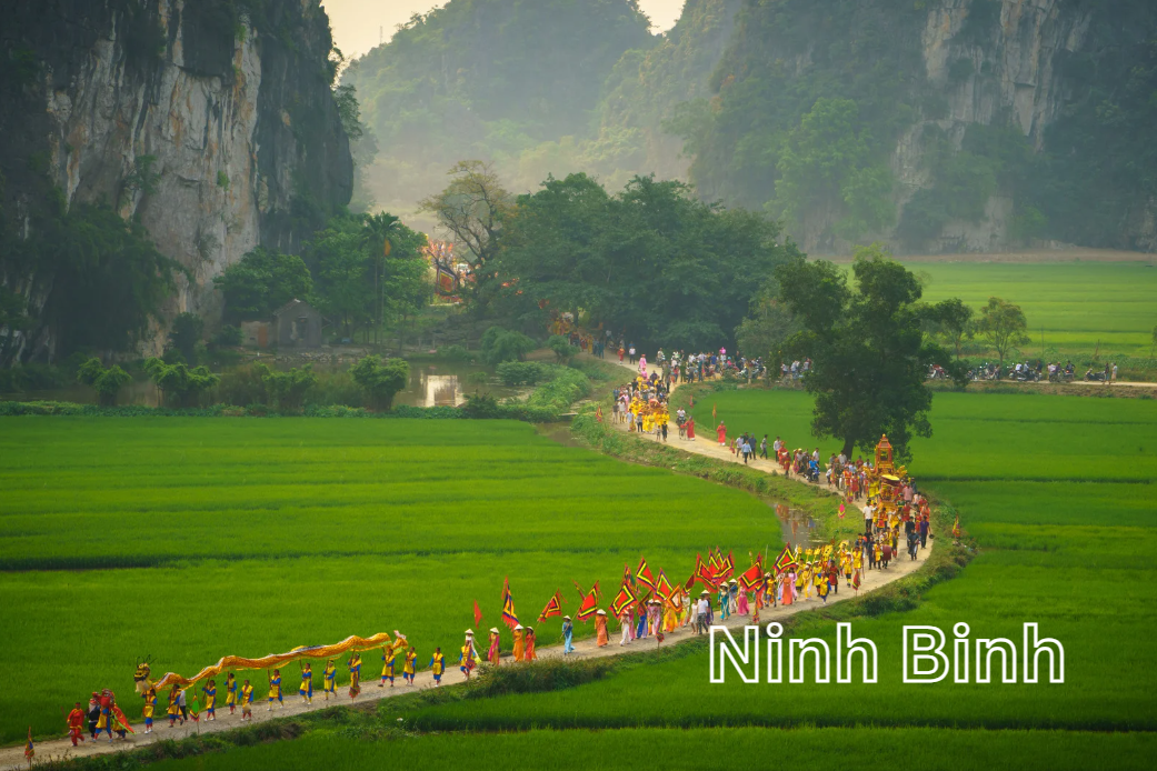 NinhBinh_in_May_June_WorldMateTravel