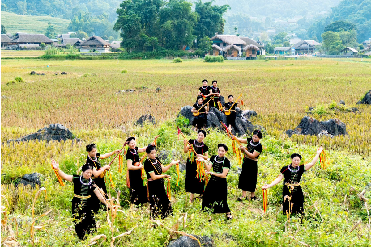 Tay Ethnic Minority
