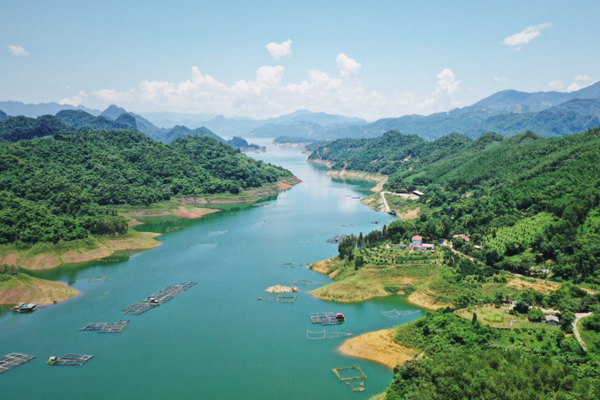 Ba Khan lake with karst formations and peaceful water