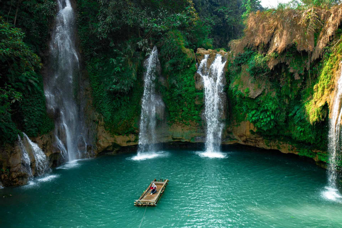 Chieng Khoa Waterfall - Moc Chau