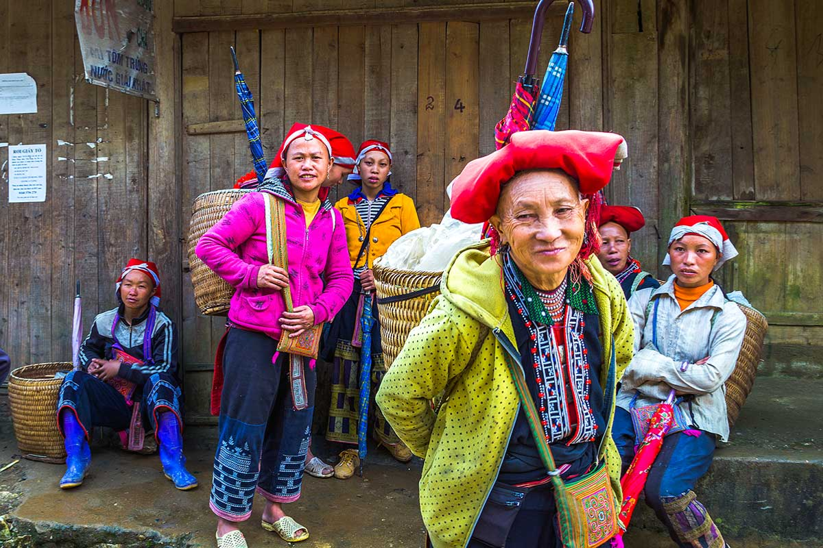 Tay woman in Ho Village