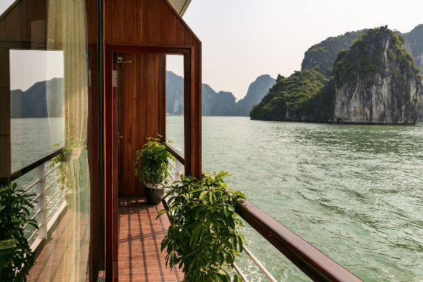 2D1N Mila Lux Cruise Halong Bay - photo 1