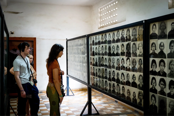 PHNOM PENH DARK'S SIDE (Half day) - photo 1
