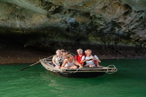 6H5M Kota Da Nang - Ba Na Hills-Camthanh- Hoi An -Hanoi -Teluk Halong - photo 51