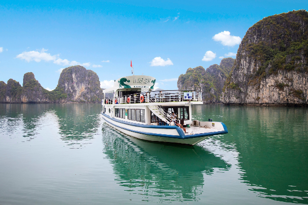 LA MUSE CRUISE - HALONG BAY DAY TRIP - photo 2