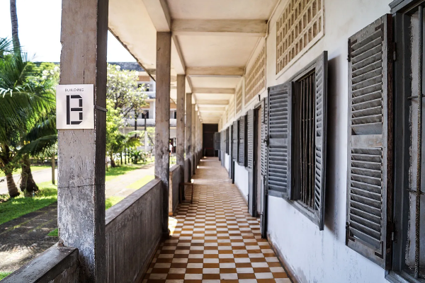 PHNOM PENH DARK'S SIDE (Half day) - photo 3