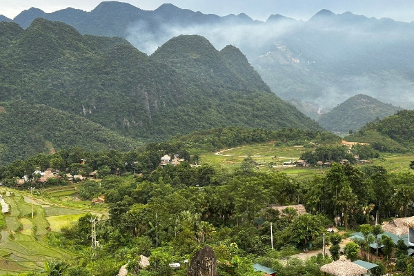 8D7N Mai Chau Valley Pu Luong Retreat Ninh Binh Halong Bay Tour - photo 15