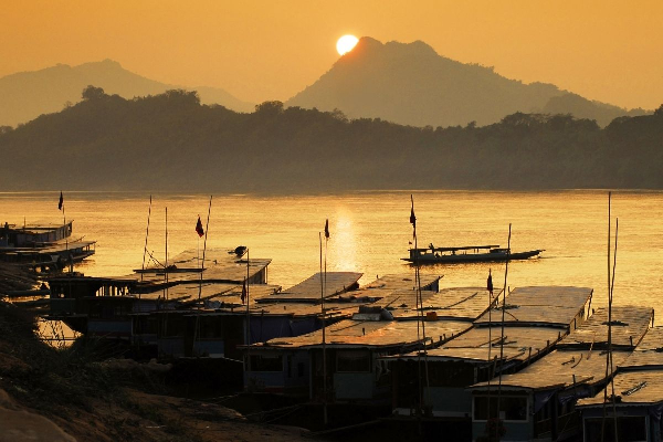 5 Days Boten Luang Prabang - photo 4