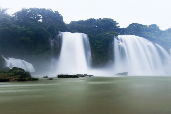 Ba Be Lake and Ban Gioc Waterfall Tour - photo 2