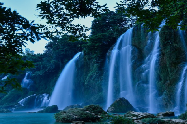 Ba Be Lake and Ban Gioc Waterfall Tour - photo 5