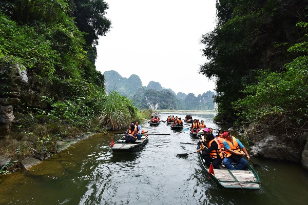 Bai Dinh - Trang An Tour  1 Day - photo 2