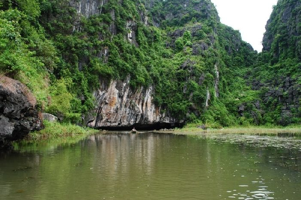 Hoa Lu, Tam Coc,  Bich Dong Day Tour - photo 9