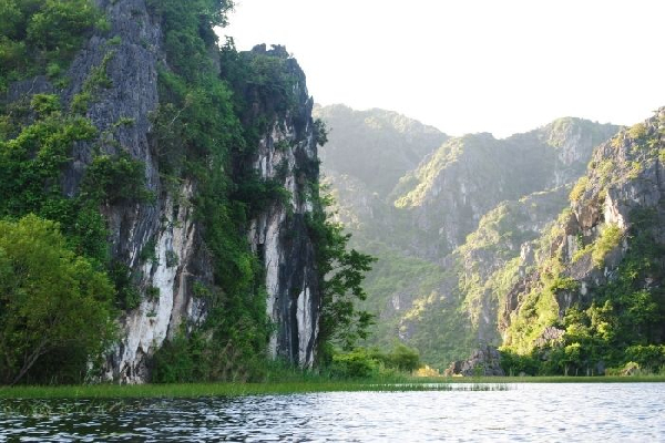 Hoa Lu, Tam Coc,  Bich Dong Day Tour - photo 11