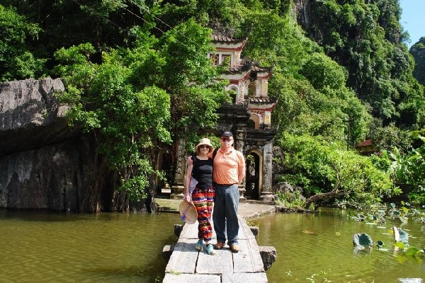 Hoa Lu, Tam Coc,  Bich Dong Day Tour - photo 5