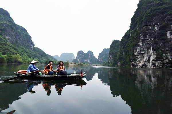 Trang An - Hang Mua Cave Day Tour - photo 6