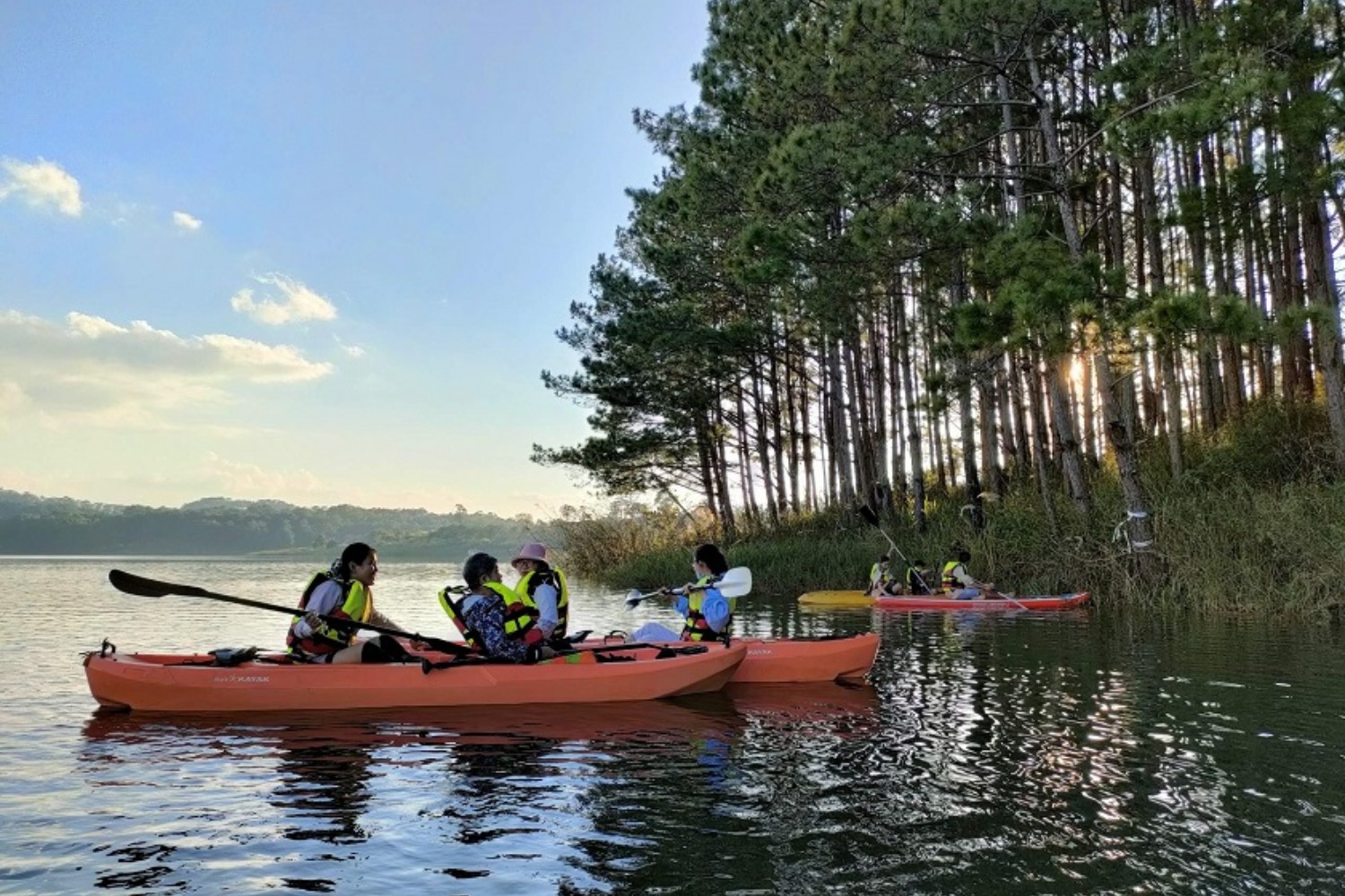 Kayaking on Tuyen Lam Lake