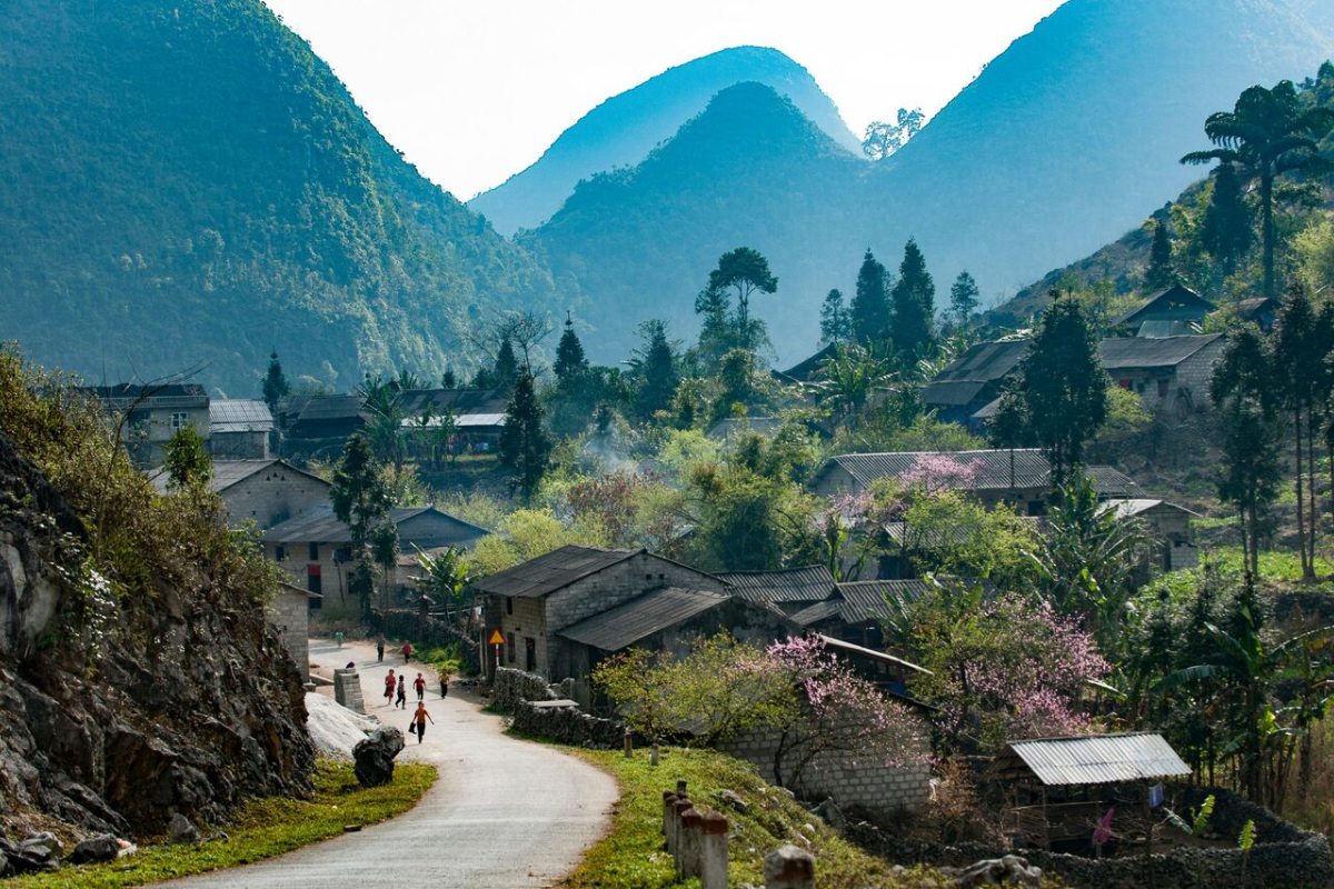 Yen Minh town nestled in the mountains of Ha Giang